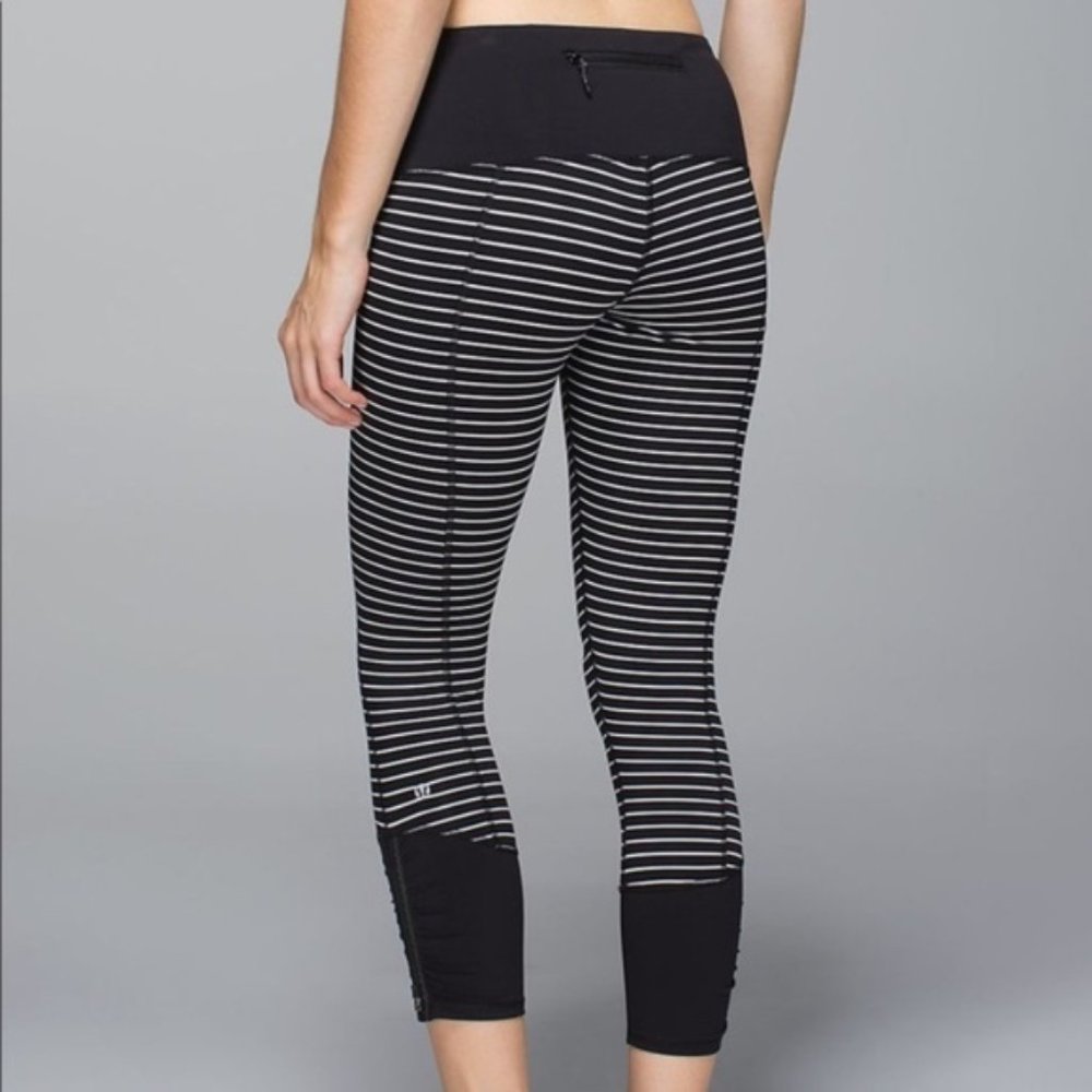 LULULEMON Runday Crop Legging Parallel Stripe RARE